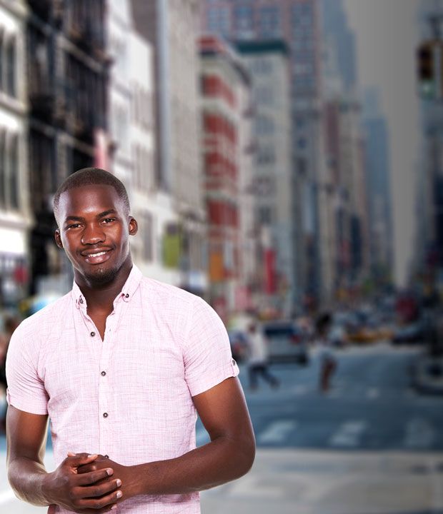 Kara a struggling law student, works at NewStars to pay her bills